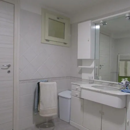 Semesterbostad Casa Camilla Monte Marcello